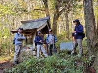 乳母御前神社で解説