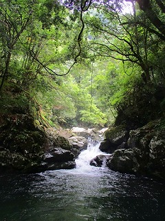 釜ン濠淵画像