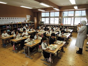 給食の様子