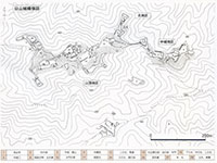 日山城縄張図