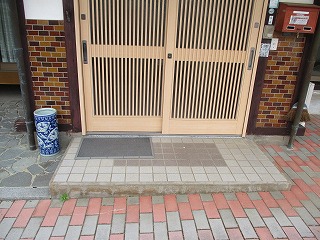 ポーチ