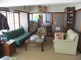 居間