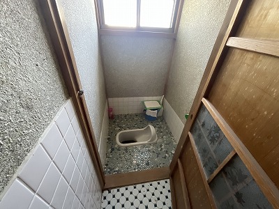 トイレ汲み取り