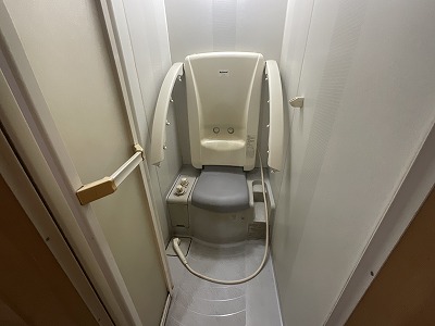シャワー室