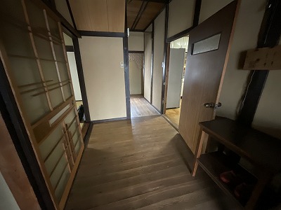 玄関ホール