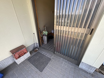 ポーチ